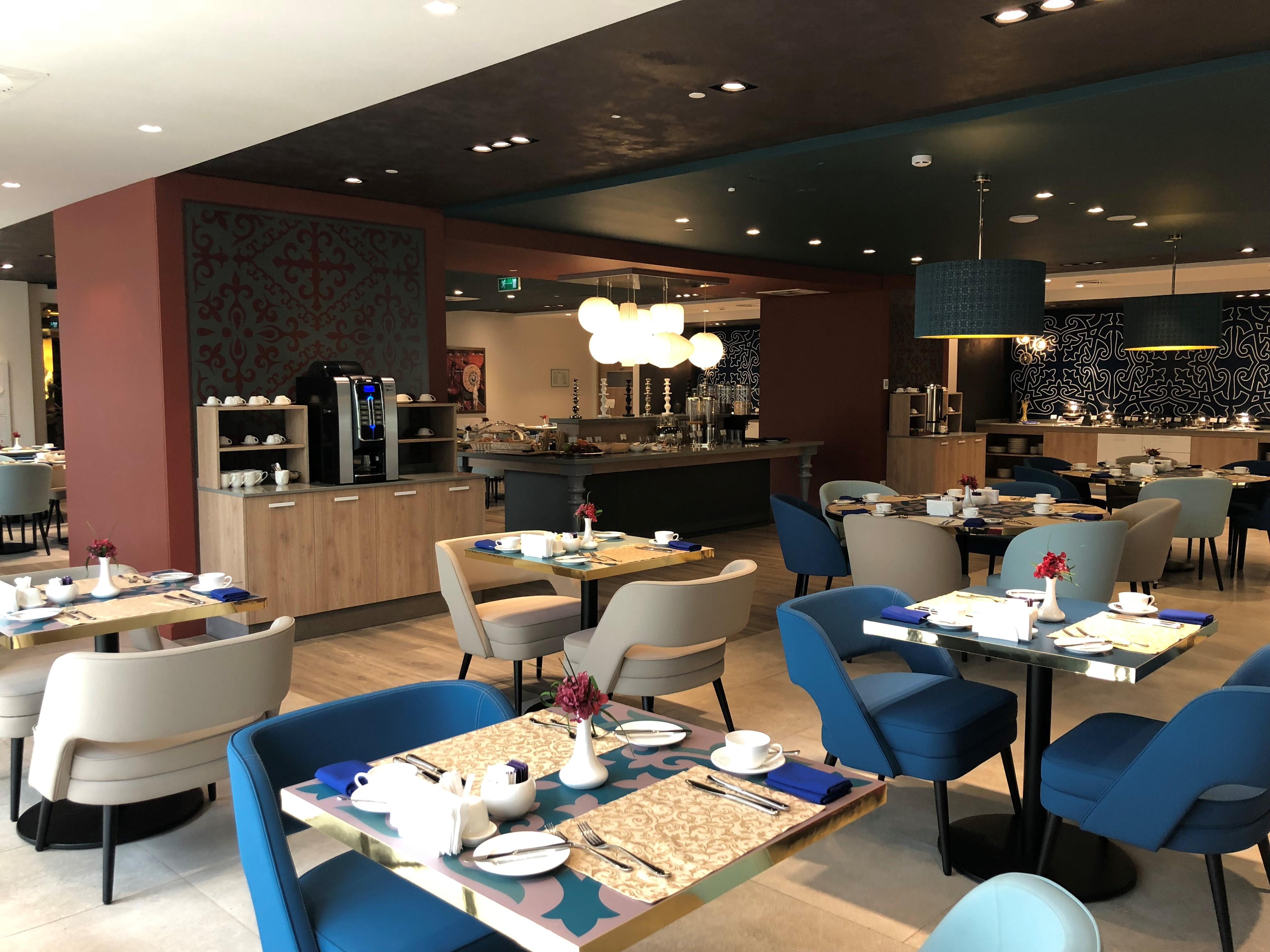 Mercure Almaty City Center Екстер'єр фото